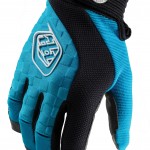 15TLD_SPRINT_GLOVE_CYAN