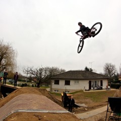 2 for 1: Sam’s bangers