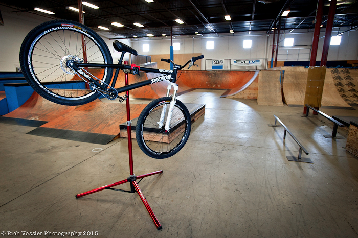 The Feedback Sports Pro workstand should be in everyones shop!