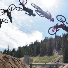 Who The Hell is: Nic Hilton